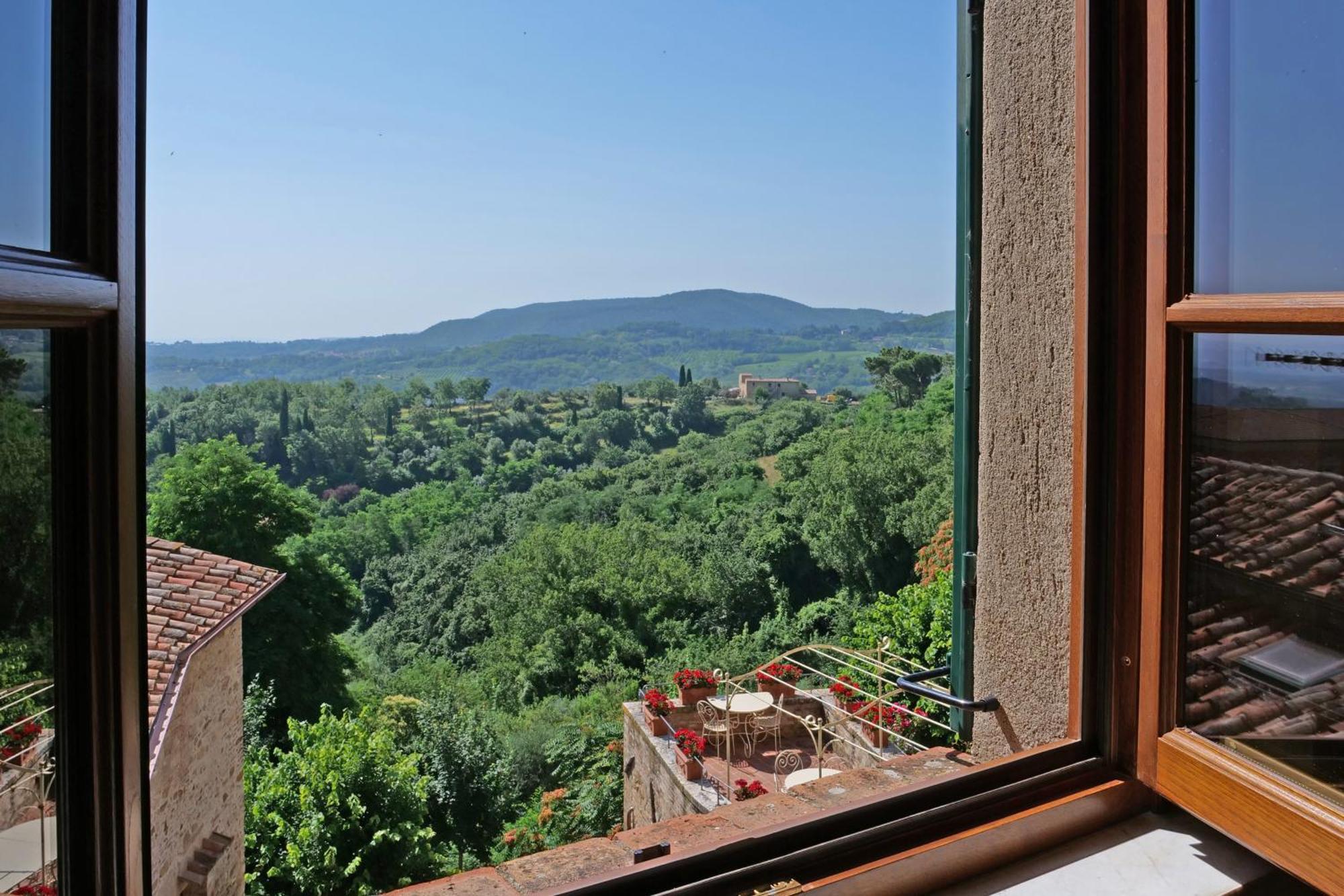 Delcorto Suites Montepulciano Stazione Buitenkant foto